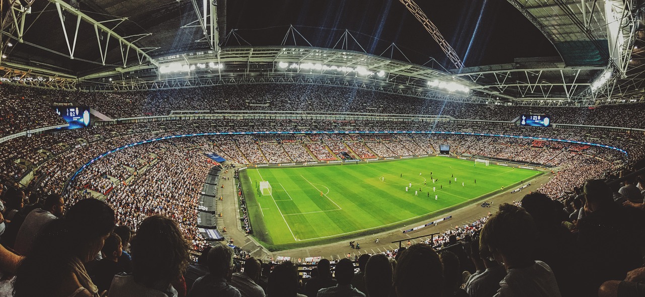 Dukung Timnas Ke Piala Dunia, Ini Tips Aman Menonton Sepakbola di Stadion Gelora Bung Karno (GBK)