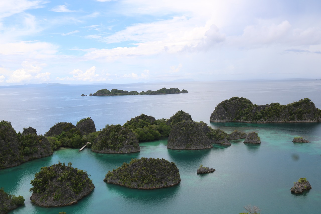 Jarang Diketahui, Ini 5 Destinasi Terbaik di Papua